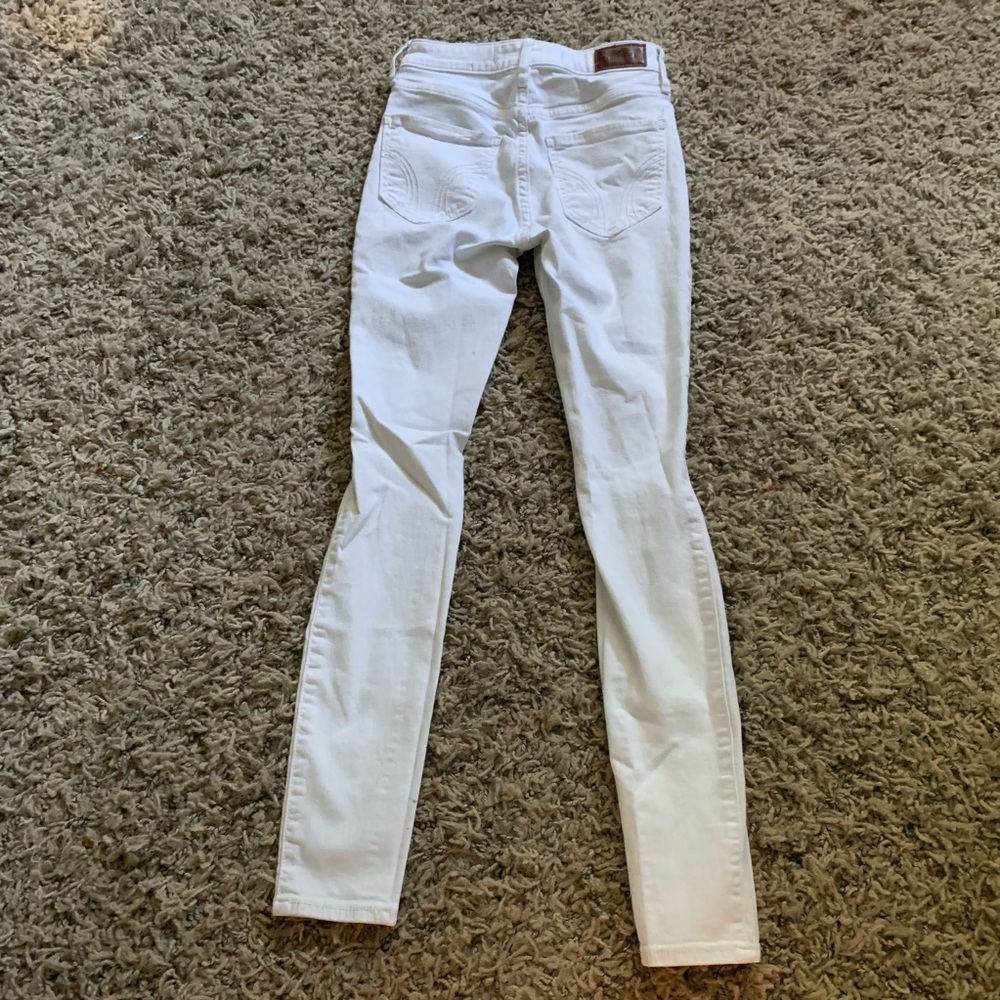 00S Hollister white jeans!